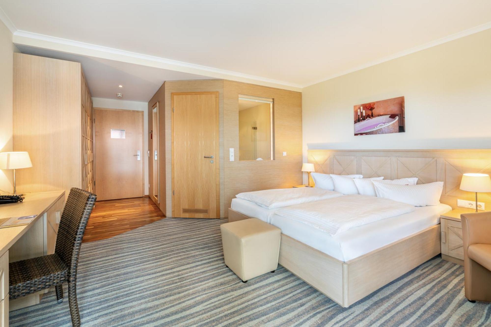 Strandhotel Seerose Kölpinsee المظهر الخارجي الصورة