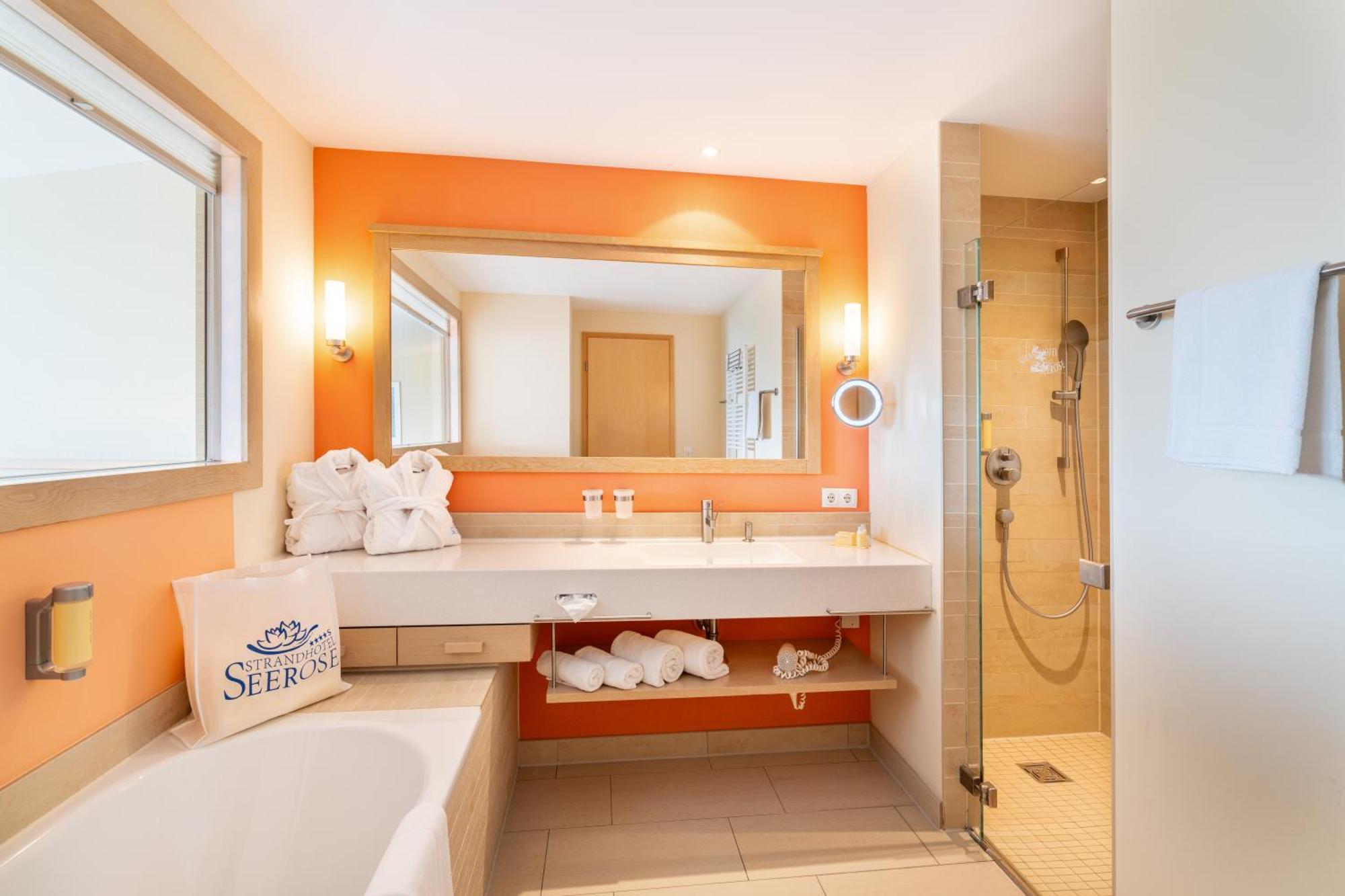 Strandhotel Seerose Kölpinsee المظهر الخارجي الصورة