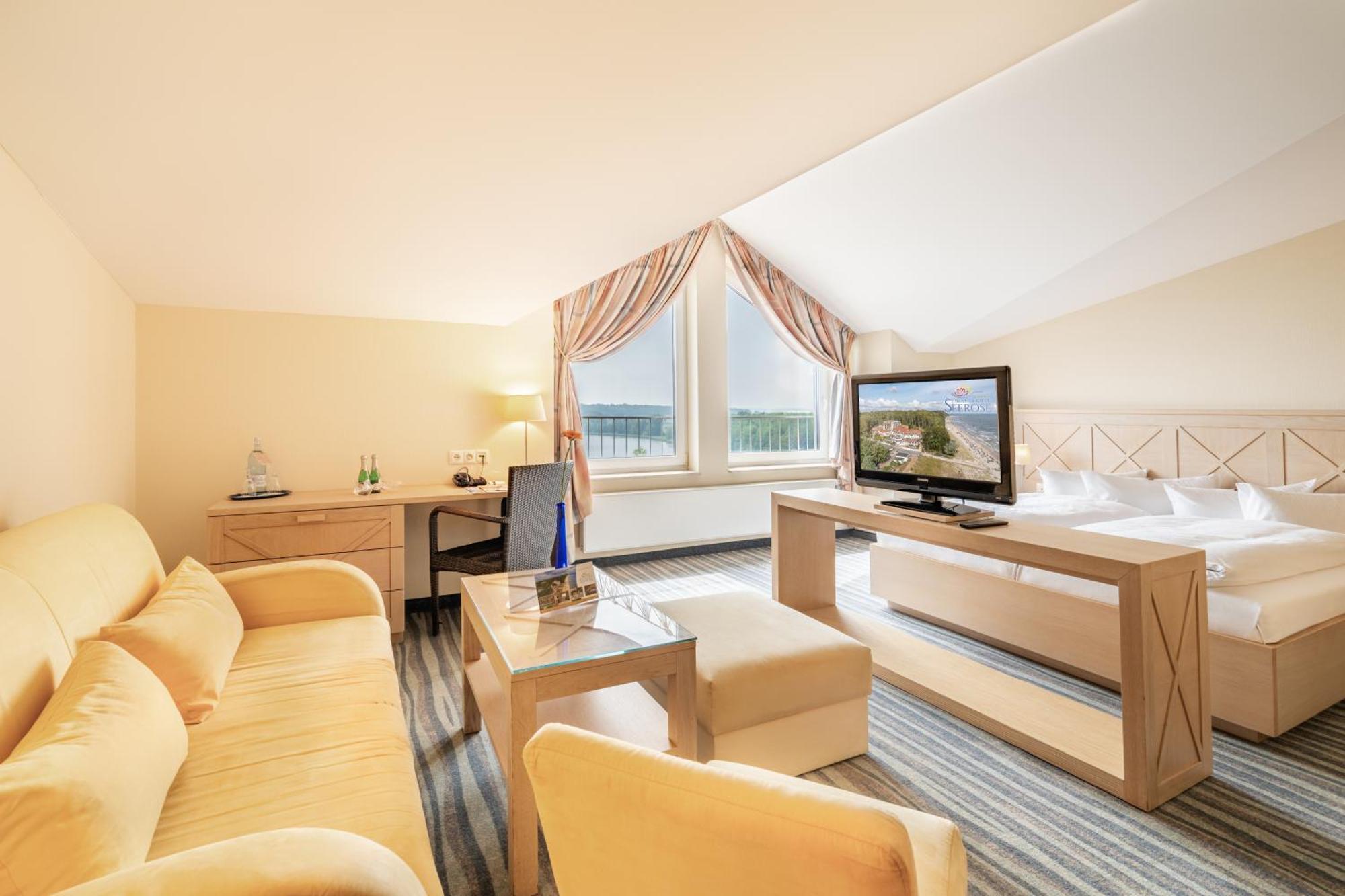 Strandhotel Seerose Kölpinsee المظهر الخارجي الصورة