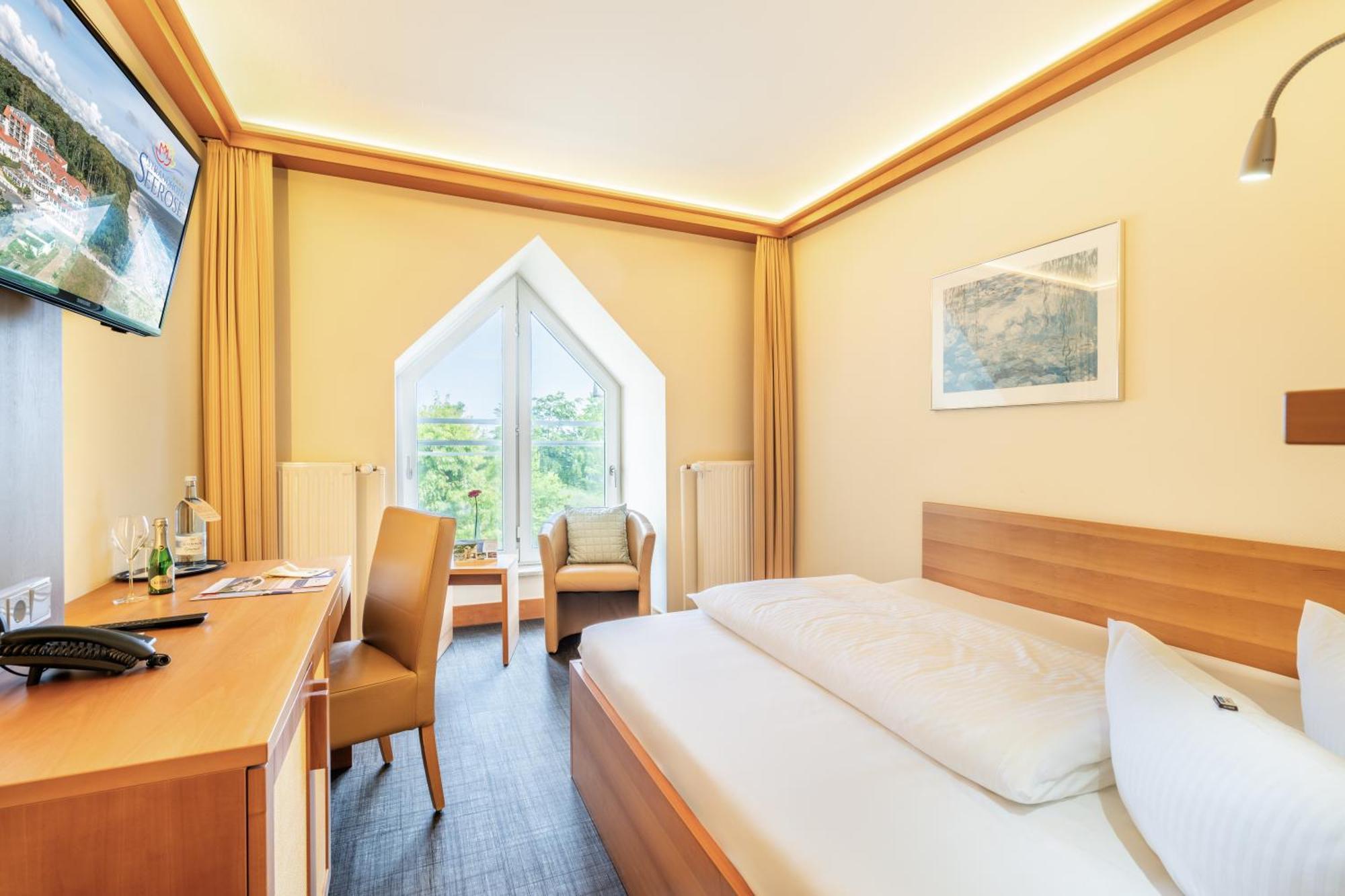 Strandhotel Seerose Kölpinsee المظهر الخارجي الصورة