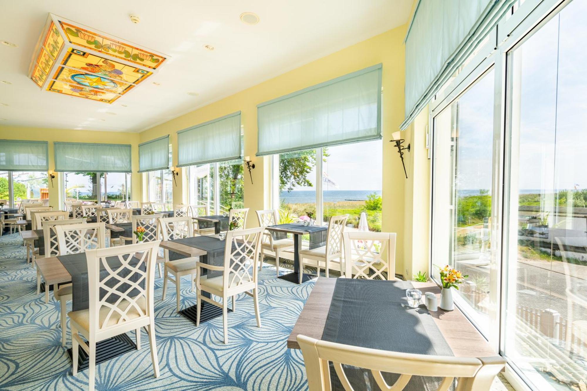 Strandhotel Seerose Kölpinsee المظهر الخارجي الصورة